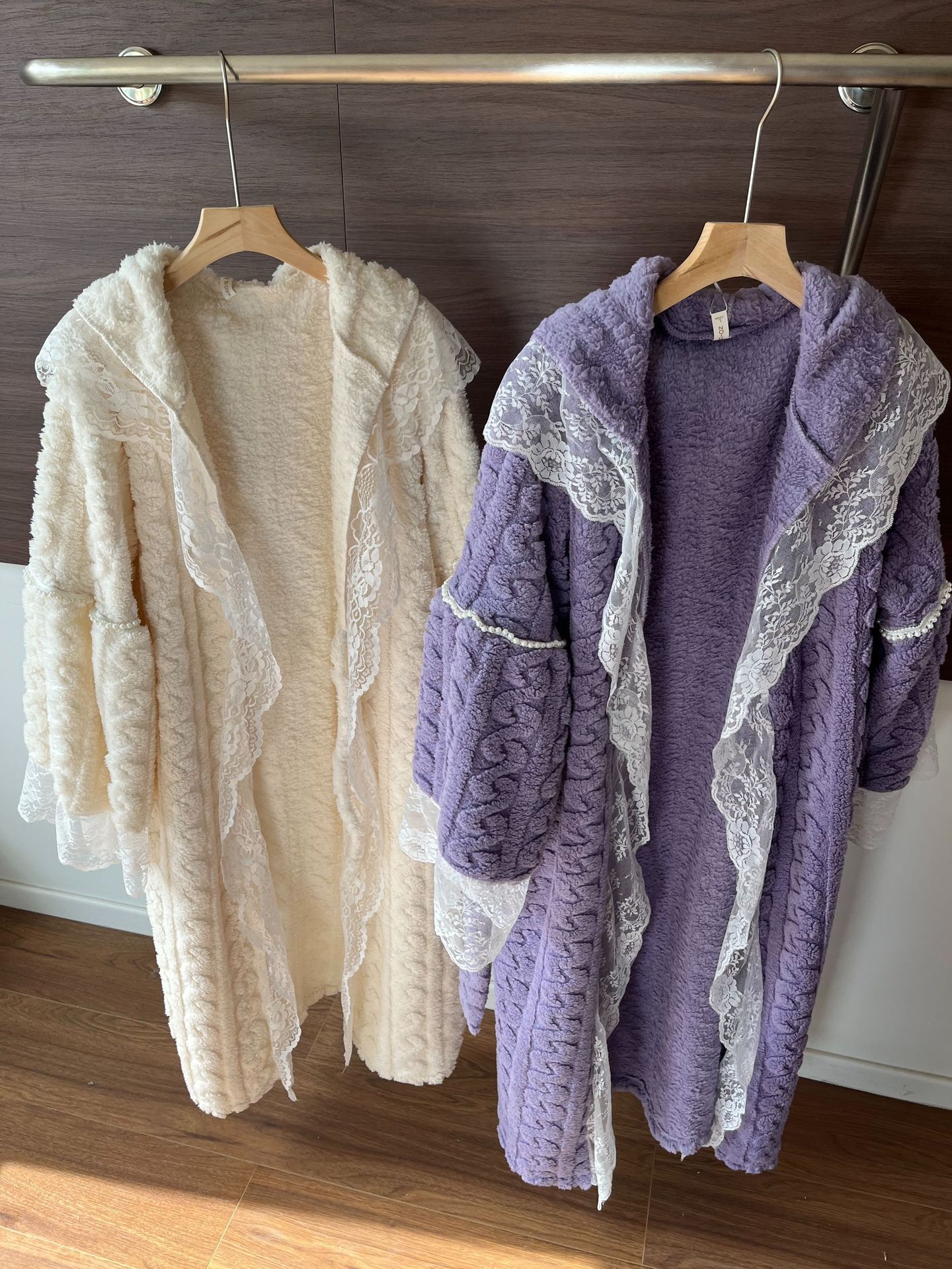 GraceChic Nachthemd aus französischer Spitze für Damen, Herbst und Winter, Korallenfleece, langes, sexy, mit Schnürung, hochwertiges Badekleid/Nachthemd im Prinzessinnenstil_voghion.com