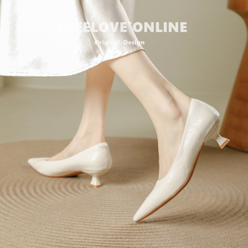 Sheepskin Version~Hong Kong Retro High-Heeled Shoes, Versatile and Stylish, New Summer Commuter Style, Comfortable for Women, Pointed Toe Shallow Mouth Single Shoes Sheepskin Version~Hong Kong Retro High-Heeled Shoes, Versatile and Stylish, New Summer Commuter Style, Comfortable for Women, Pointed Toe Shallow Mouth Single Shoes