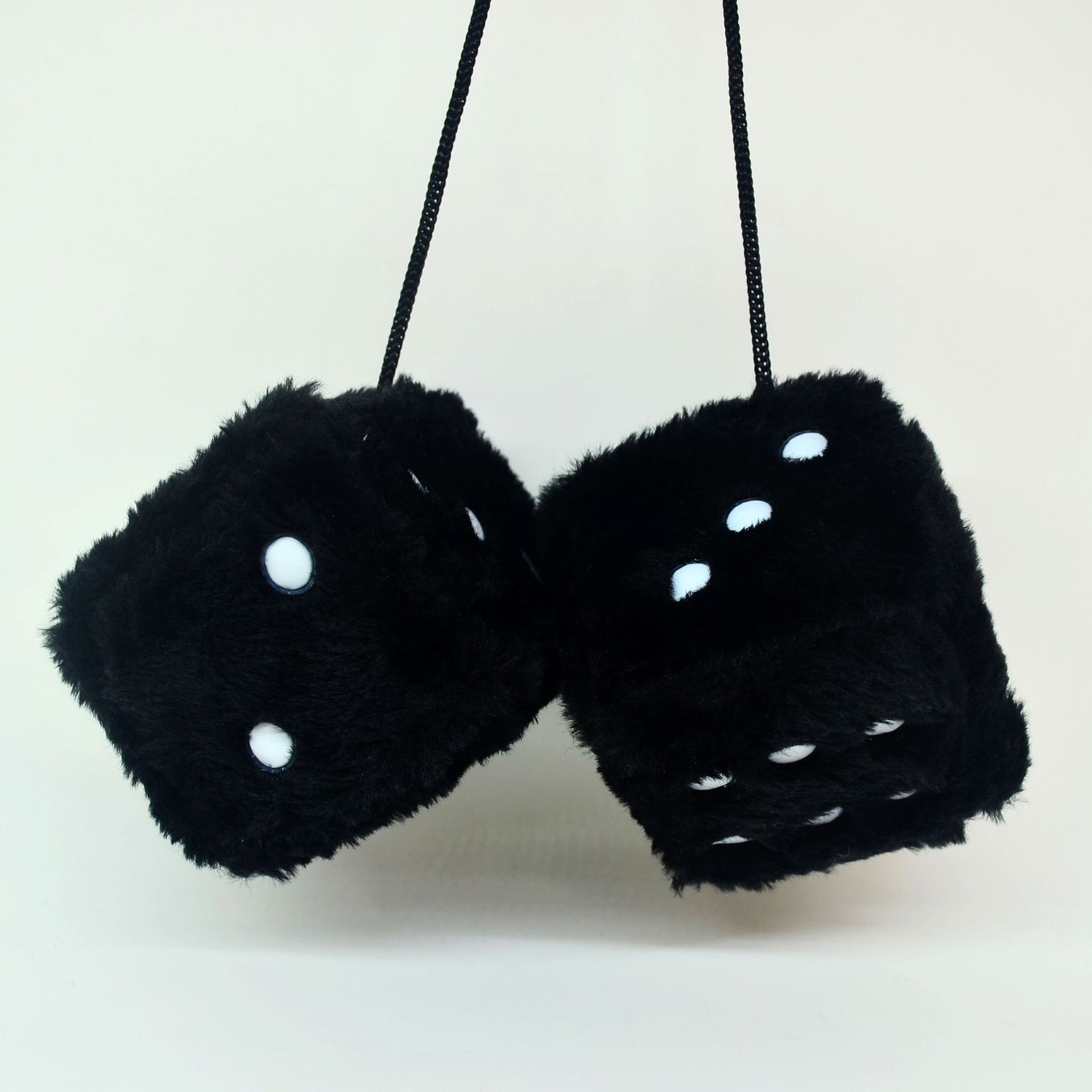 Aliexpress Amazon Wish Cross-Border Trade Plush Dice Car Pendant Dice Ornament Car Hanging Rearview Mirror Dropshipping