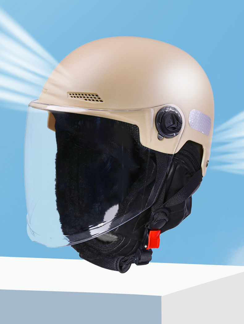 New National Standard 3C Certified Helmet for Electric Vehicles, Men's and Women's Warm Autumn and Winter Helmet, Motorcycle Anti-Impact Safety Helmet 2022