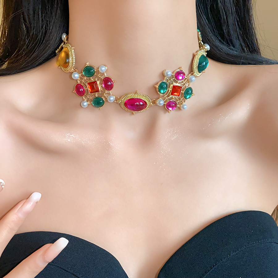 29 # Collar-Oro-Color