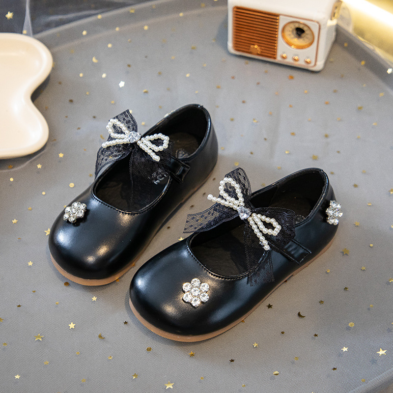 Zapatos de cuero para niñas 2025 otoño nuevo arco para niñas zapatos de princesa de cristal zapatos de moda para niños con suela suave zapatos casuales image 4