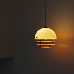 ミニ中古クリームサンセットオレンジレストランシャンデリアバウハウスバーアイランドメンフィスデザイナー小さなシャンデリア