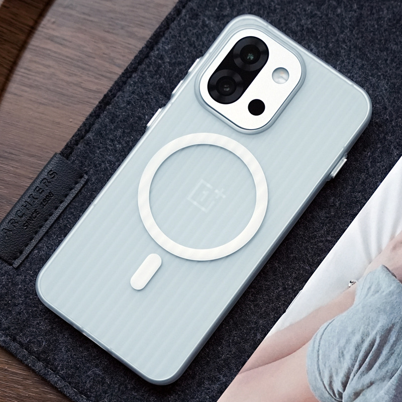 OnePlus 13t つや消しスーツケース携帯電話ケース ace5pro 磁気 magsafe 保護カバー 1+13T 波形に適しています。|undefined