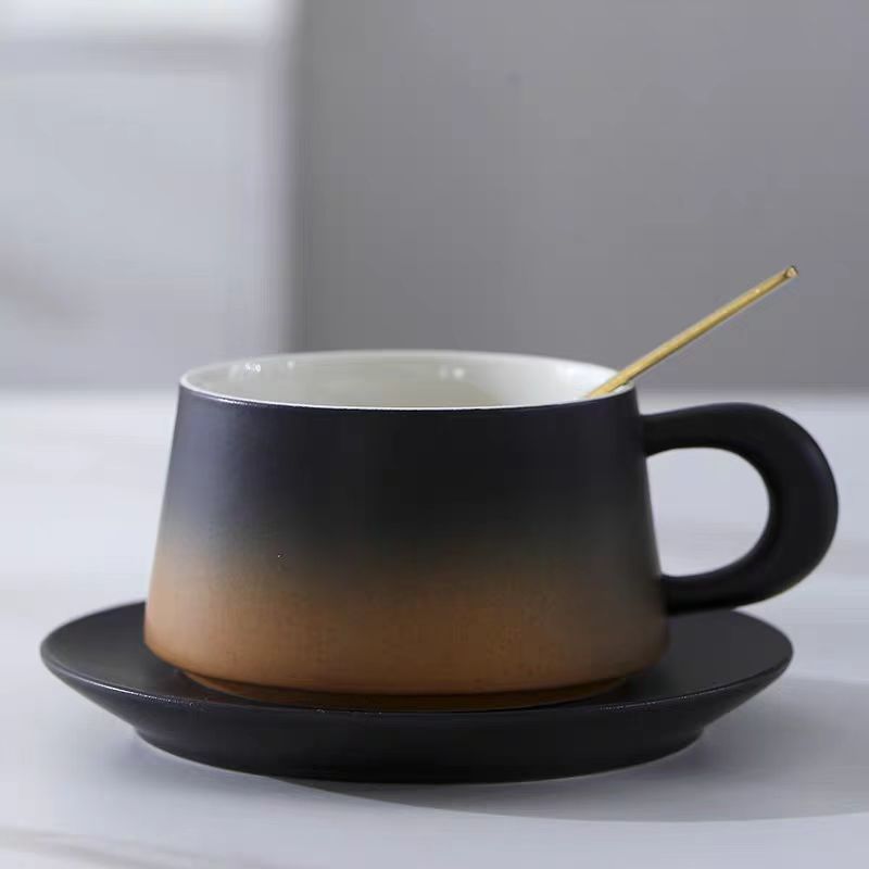 Ver la montaña Taza de café Taza de cerámica Taza de café con leche de lujo ligero de alta calidad Regalos para colegas y novios