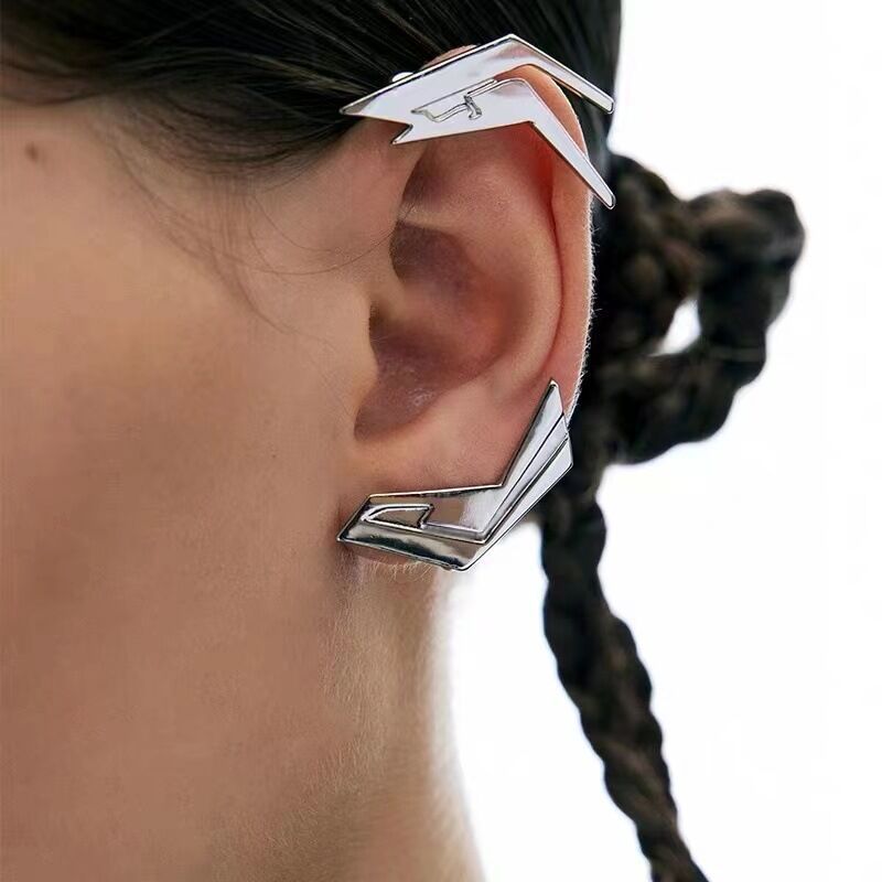 Futuristic Ear Hooks European and American Cyberpunk Style Mechanical Style Cool Metal Niche Functional Design Earrings for Men and Women