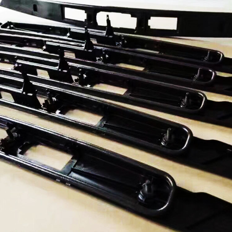 供应PU密封条点胶发泡 PU点胶发泡密封条 聚氨酯点胶涂胶发泡加制