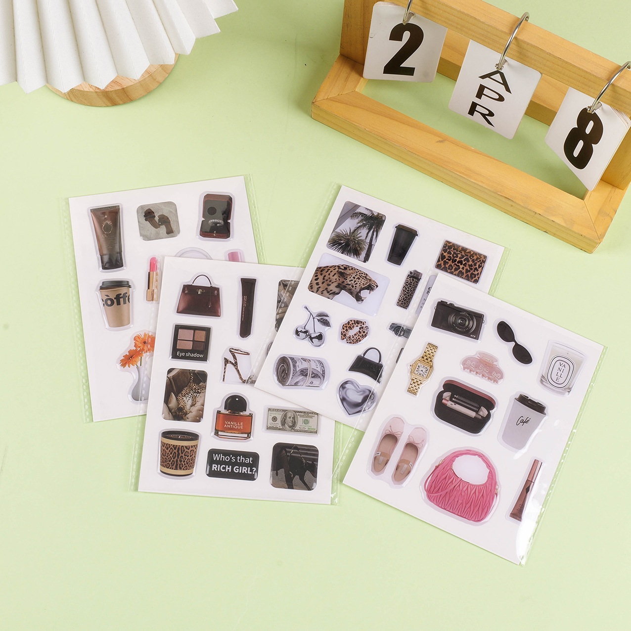 定做商标透明不干胶彩色滴胶LOGO标签卡通可爱PVC立体贴纸3M滴胶