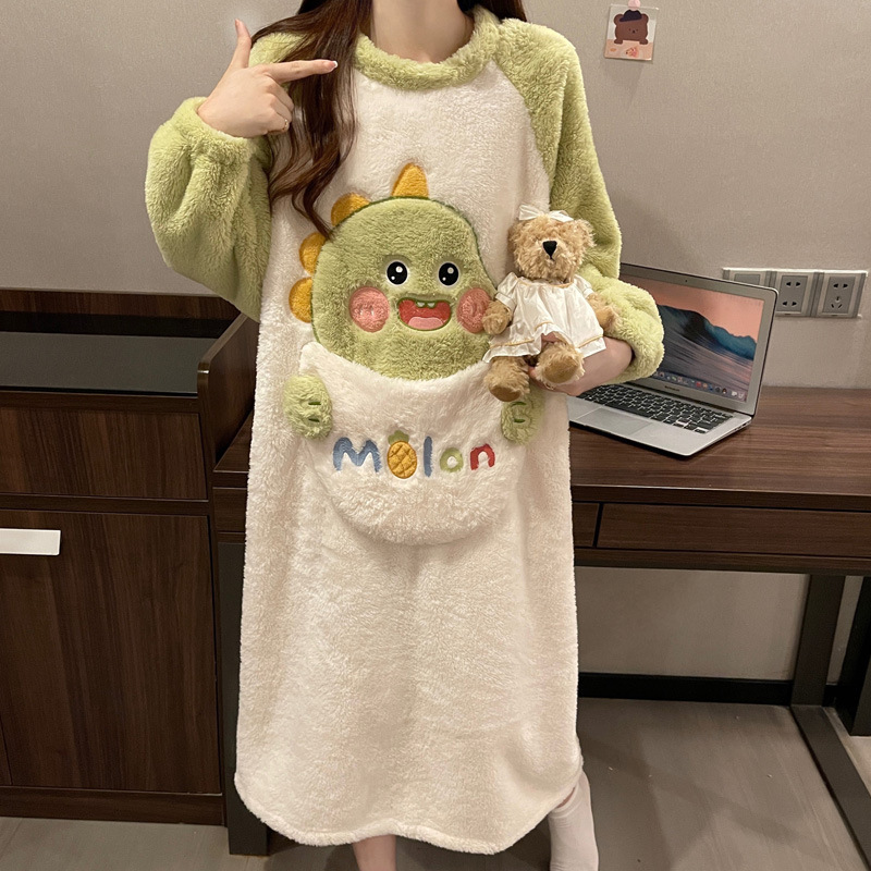 Otoño y invierno pijamas damas engrosadas y peluche lindas dibujos animados de coral rojo largo red pijamas de gran tamaño