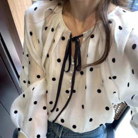 韩国东大门2025春新款别致蝴蝶结系带衬衫女防晒衫上衣波点