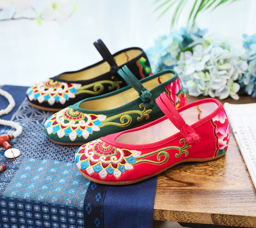 Totem kasyapa Buddhism Chinese wind canvas cloth shoes embroidered shoes single shoe Chinese qipao old  beijing tang suit hanfu shoes for women girls