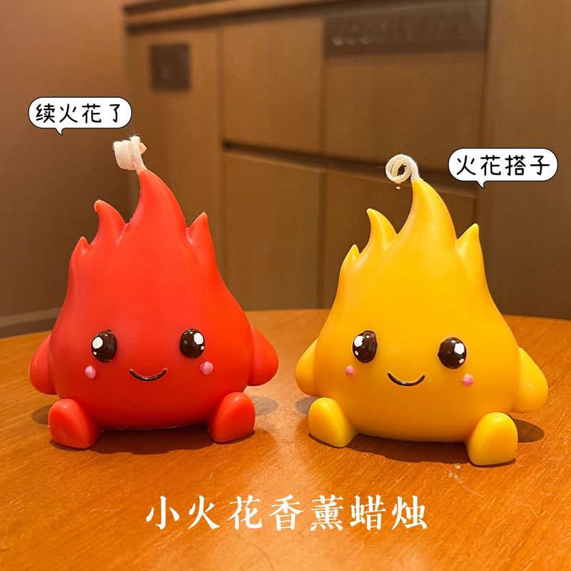リトルファイアマンの香りのキャンドル、キュートでクリエイティブ、高級ギフト、手作りのスパーク型キャンドル、親友へのお土産|undefined