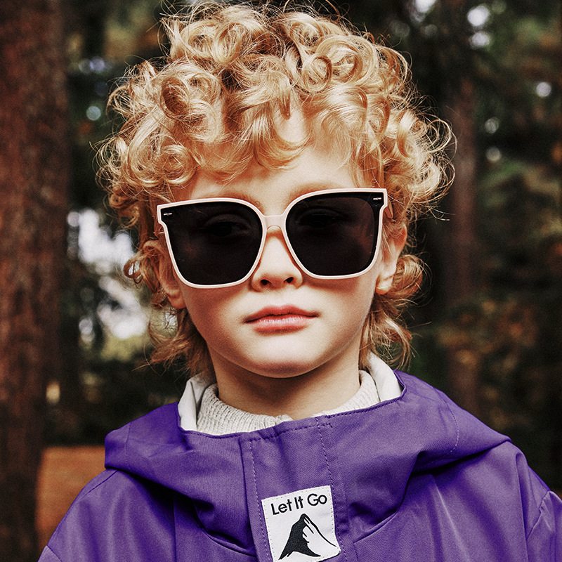 Kids fashion styling sunglasses outdoor UV protection square frame sunglasses vacation sun glasses_voghion.com