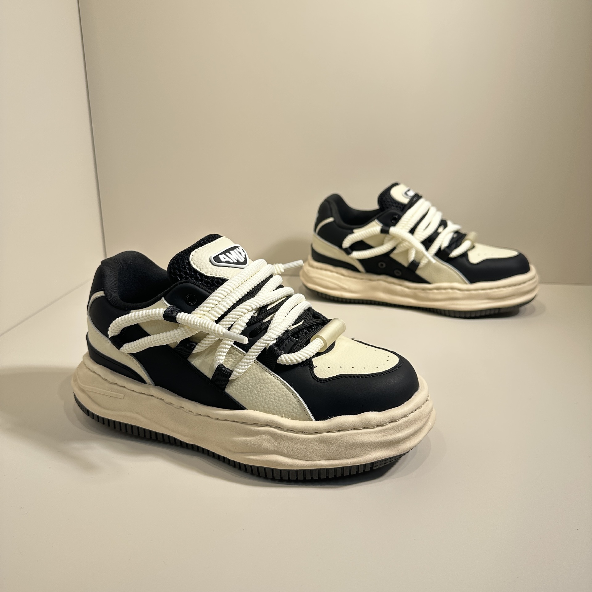 Nieuwe 7 cm onzichtbare toename schuimoplossing casual met interne hoogteverhoging, kleine witte schoenen, veelzijdig_voghion.com