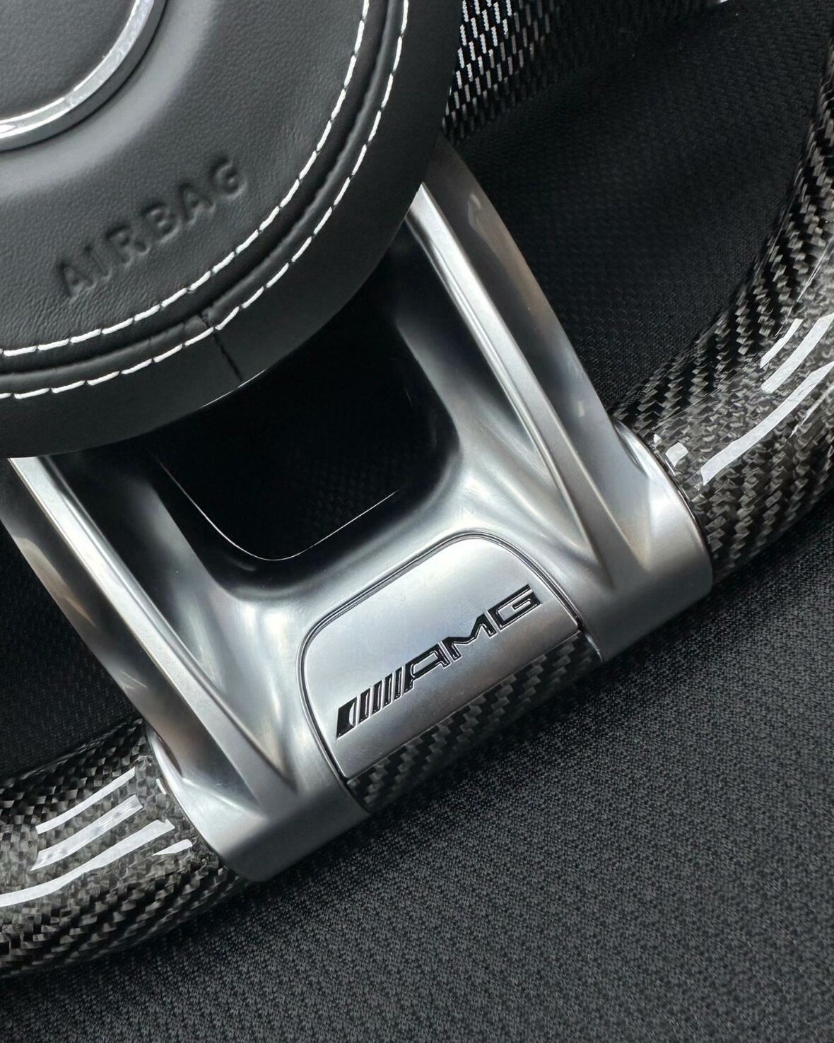 Mercedes-Benz steering wheel 809CLA C-Class E-Class S-Class ML old model upgraded to new model steering wheel C200 E300 AMG