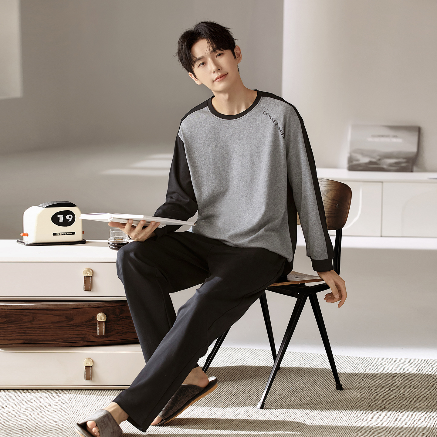 Pajamas for Men Spring and Autum Pure Cotton Long-Sleeved Round Neck Can Be Worn Outside 2025 New Autum and Winter Pure Cotton Youth Home Clothes