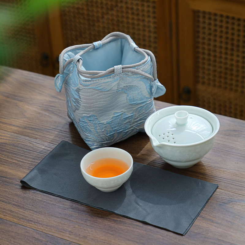 礼品套装陶瓷旅行功夫茶具简约一壶二杯户外便携包快客杯logo制作|undefined