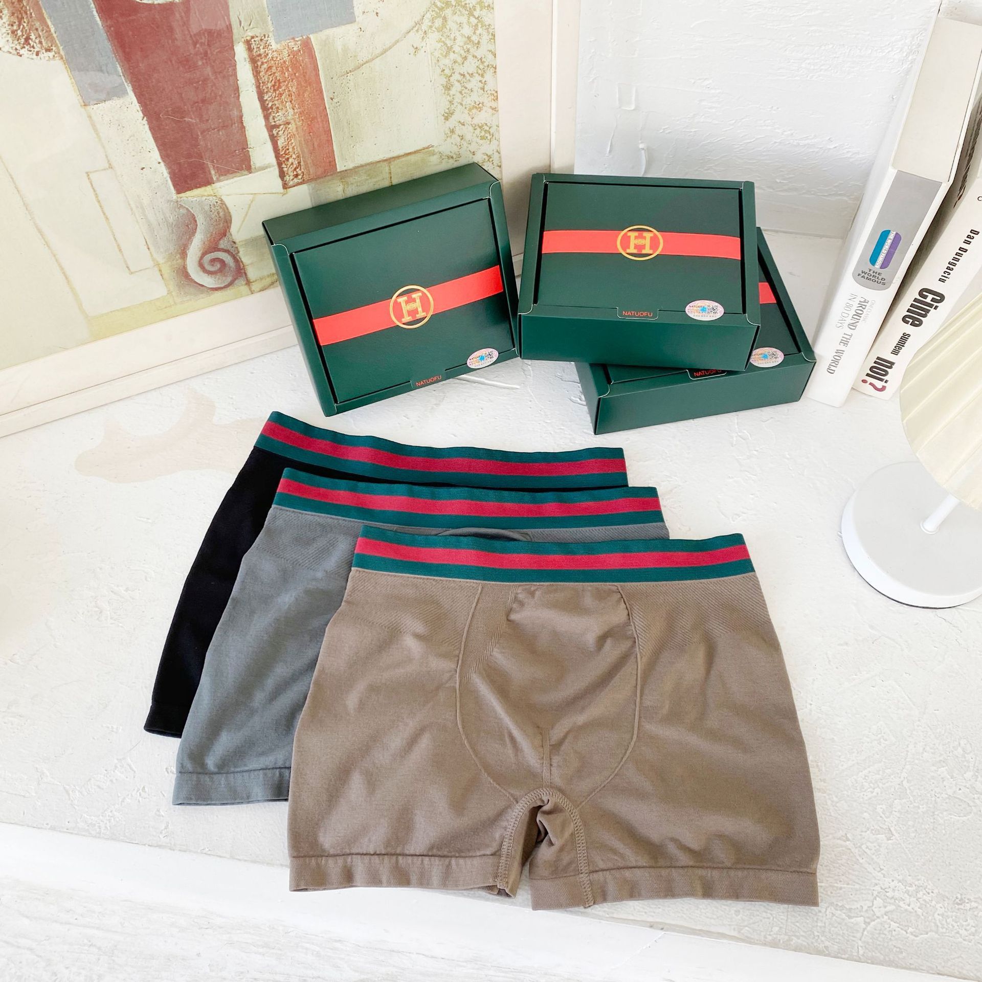 酷奇男士內褲高彈透氣無痕大碼運動型無縫平角褲盒裝批發男