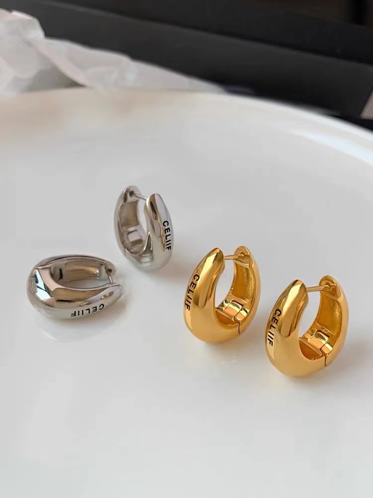 Solid Color Pattern Women'S Gender 1 Pair Simple Style Solid Color Metal Plating Women's Earrings