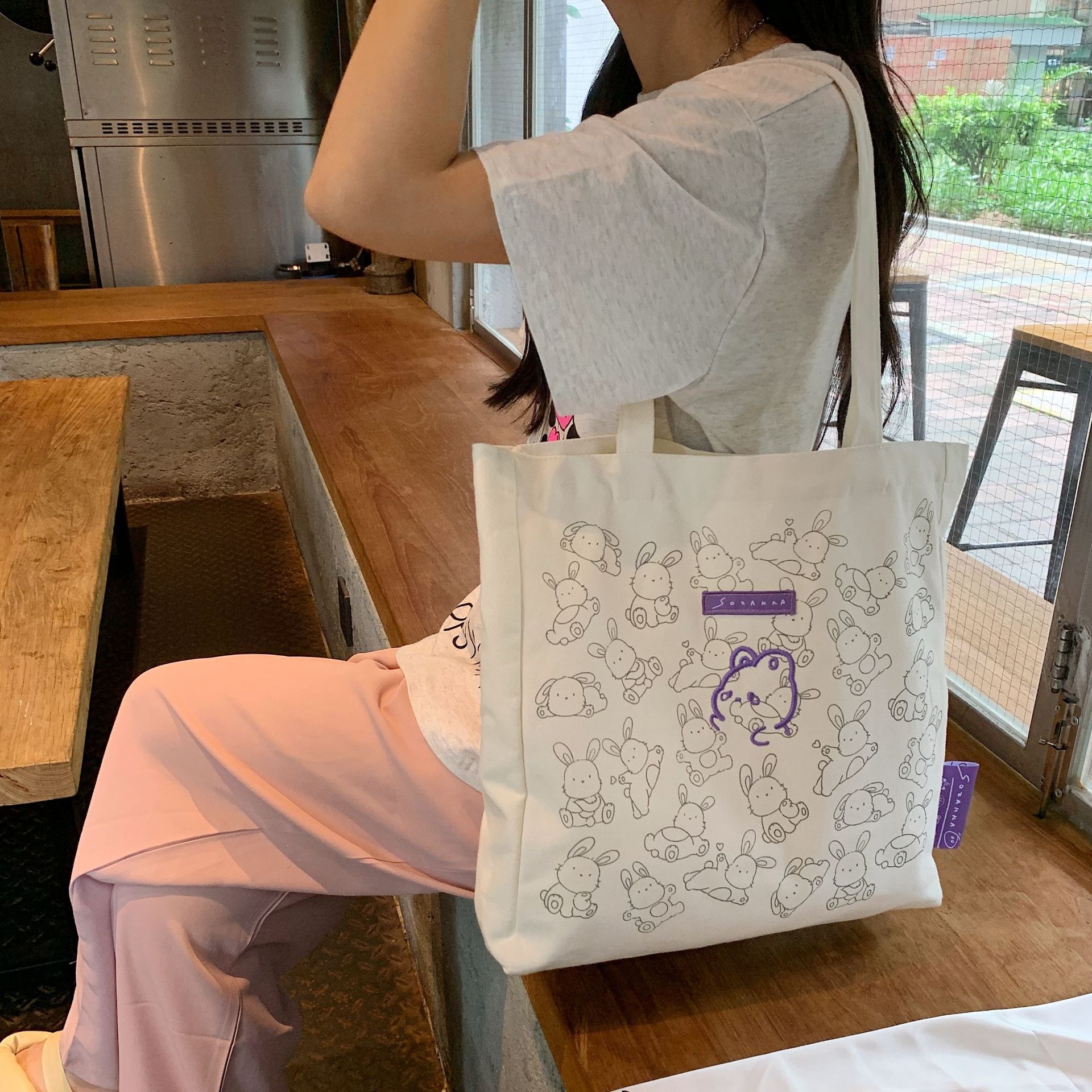 Stock 26104 Little Rabbit Canvas Bag, large-capacity single-shoulder bag for women, simple student double-shoulder handbag, durable undefined
