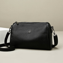 �^��ţƤб�����Ůʿ�¿���Ƥ���Ӵ������μ�������ܛƤС����