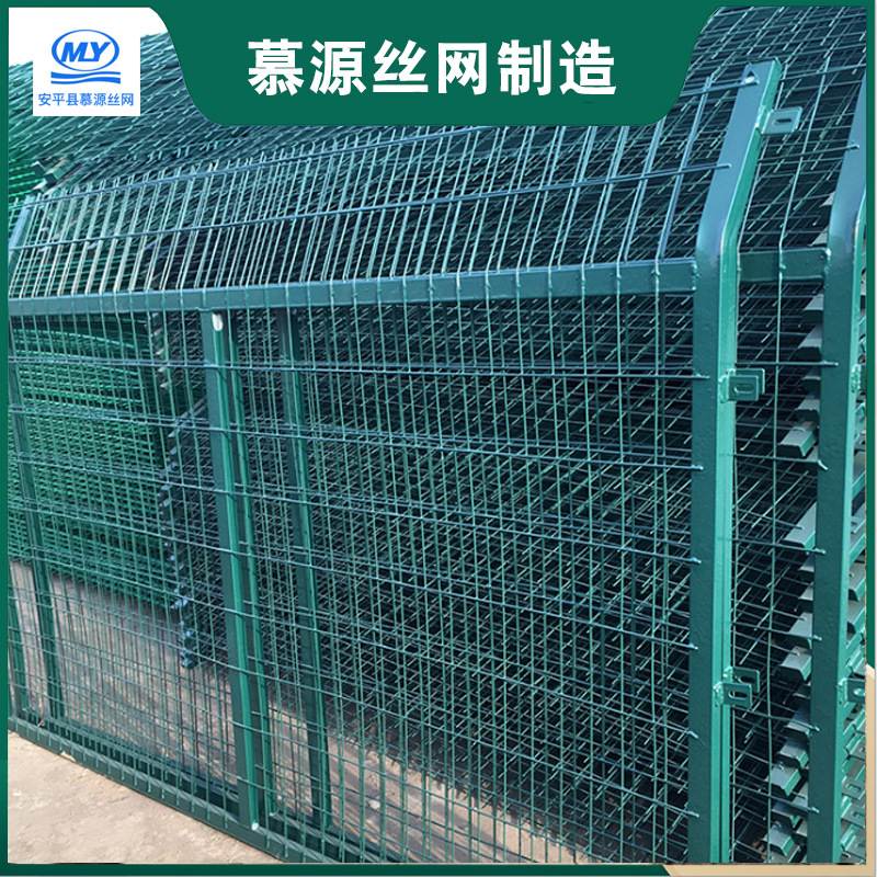 厂家供应 高速铁路防护围网 铁路框架护栏网 墨绿铁路框网