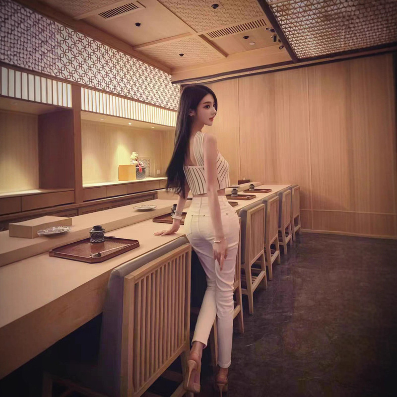 18-6771纯欲风撞色条纹挂脖背心女夏气质高级感小众别致短款上衣|undefined
