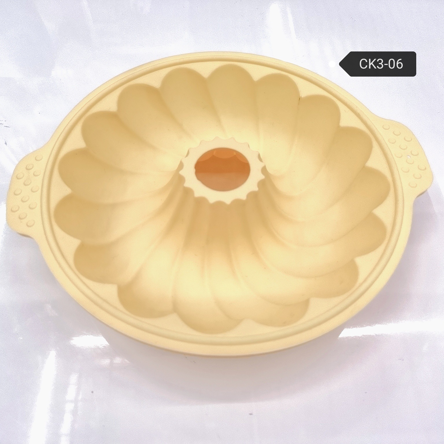 ����ֱ������Ϲϵ���ģ�ݷ�轺������沼��Ľ˹ģ�決����