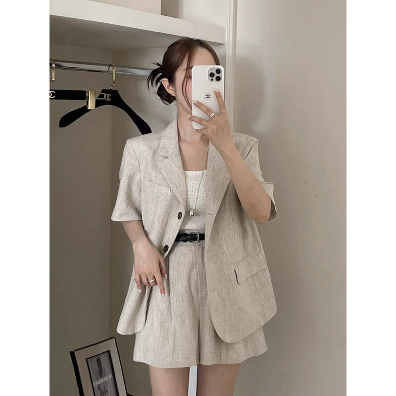 Корейский шикарный летний ретро элегантный однобортный тонкий пиджак с короткими рукавами + повседневный костюм с широкими шортами