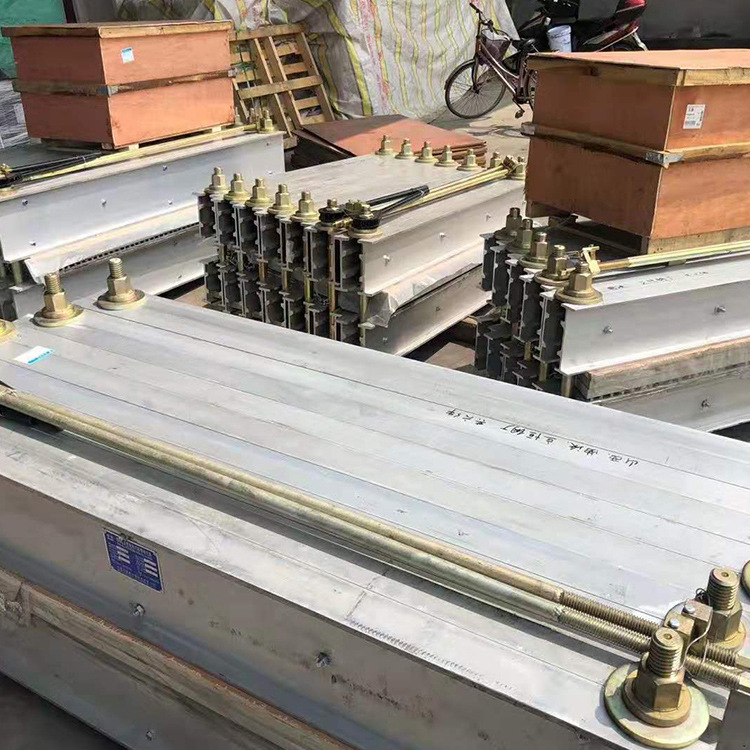 硫化机xin (3).jpg