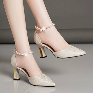 �¿�ٴ�һ�ָ߸�Ь���^�пշ�ʽ��Ь�ļ����^��Ь��a34-43ŮЬ
