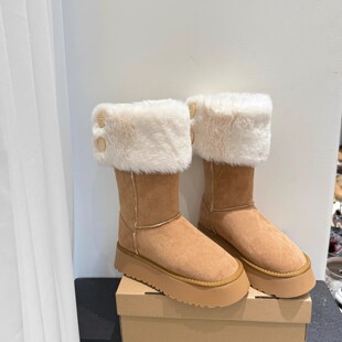 ǧ���ͬ���׸�Ͳѩ��ѥŮƤëһ�w�^ϥ�ӽq�LͲ����ɣ�´���Ь