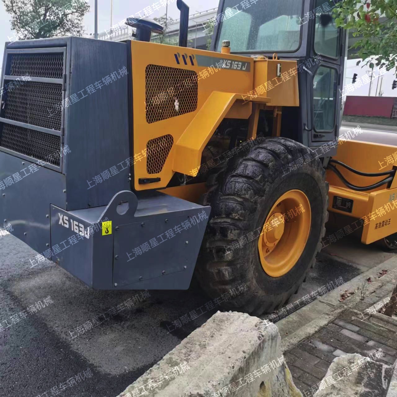 Used roller 16t single drum steel wheel vibratory compactor