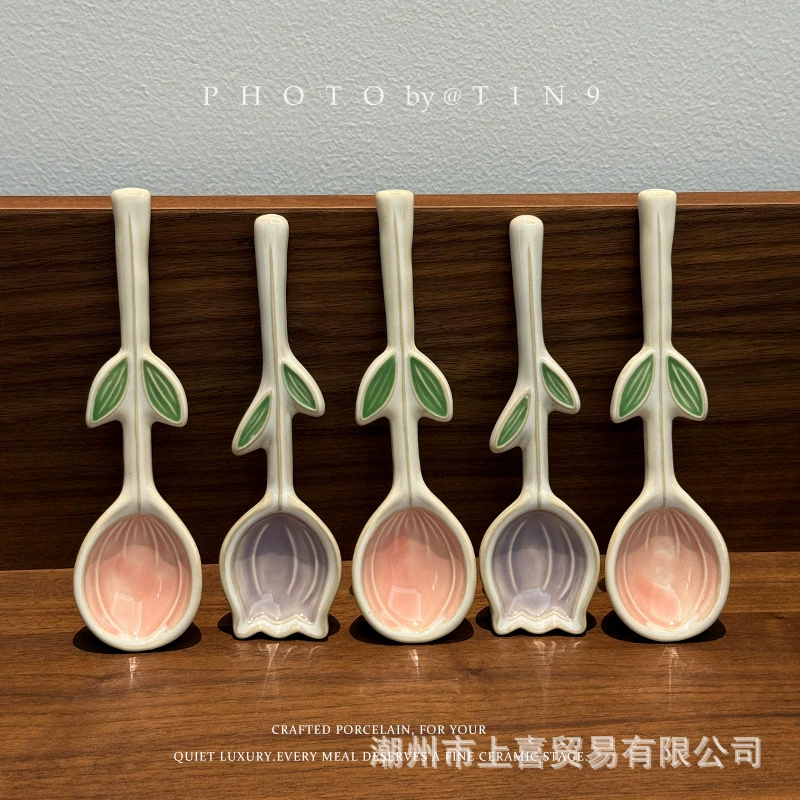 Cute ins style creative spoon underglaze color spoon exquisite ceramic pink small spoon household spoon spoon spoon