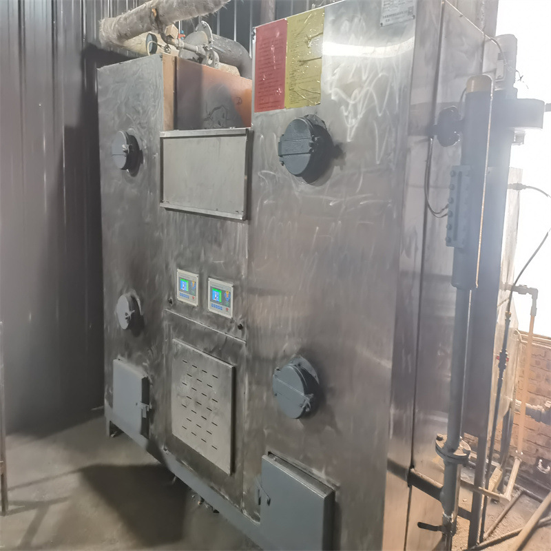 出售二手全​钛材质25吨四效五体强制循环结晶蒸发器​ 回收