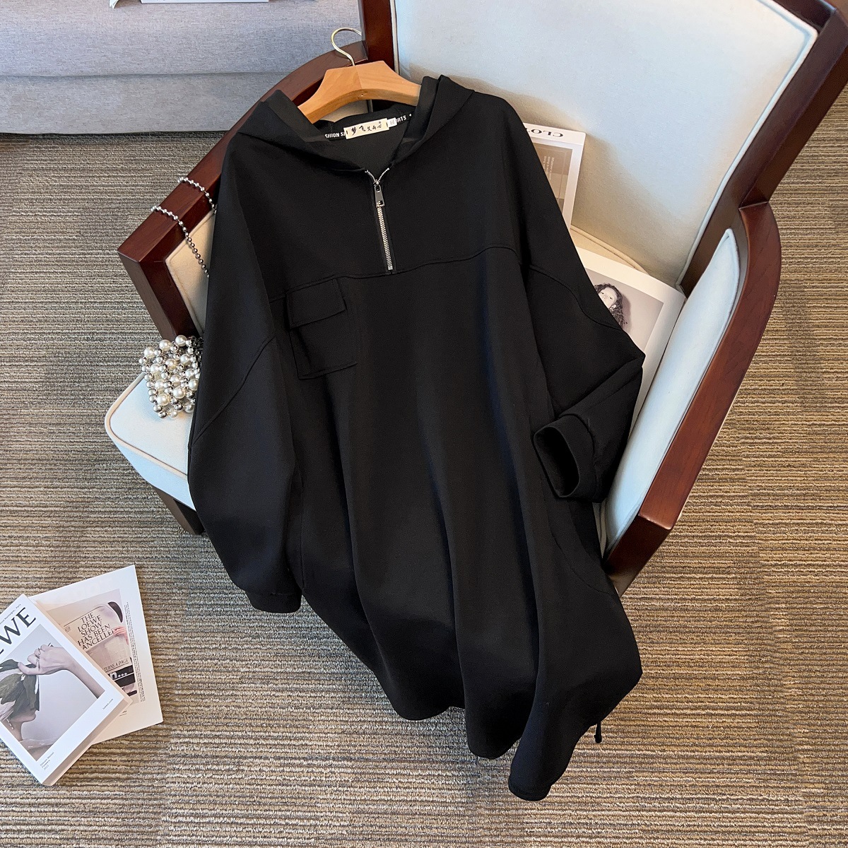 300 catties large size bust 150 fat m plus fat plus loose autumn and winter new mid-length fashion dress 3291