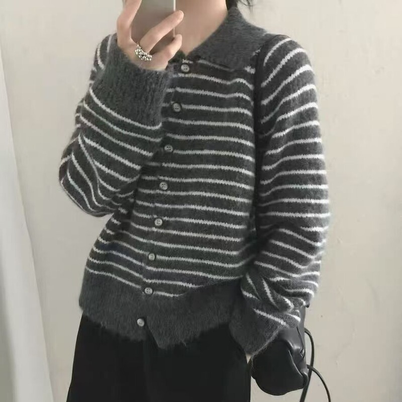 松弛感条纹翻领针织开衫女2025秋冬新款设计款慵懒宽松毛衣外套厚|undefined