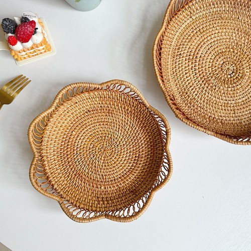 Vietnamese rattan fruit basket, creative retro living room home bread basket candy pastry basket storage box