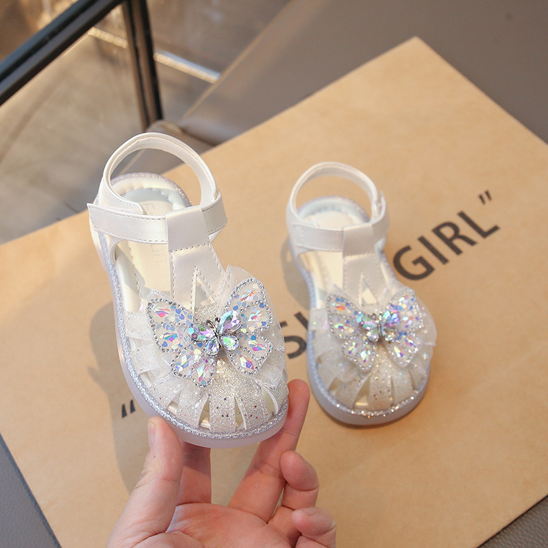Niñas sandalias Baotou 2026 verano nuevo arco de moda zapatos de suela suave zapatillas de princesa casuales niños image 3