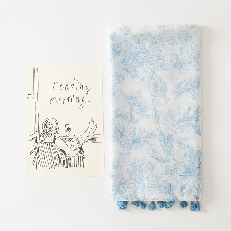 Fresco y elegante floral impreso bufanda de seda de viaje protector solar toalla de playa foto decoración chal de algodón y lino sensación bufanda para las mujeres