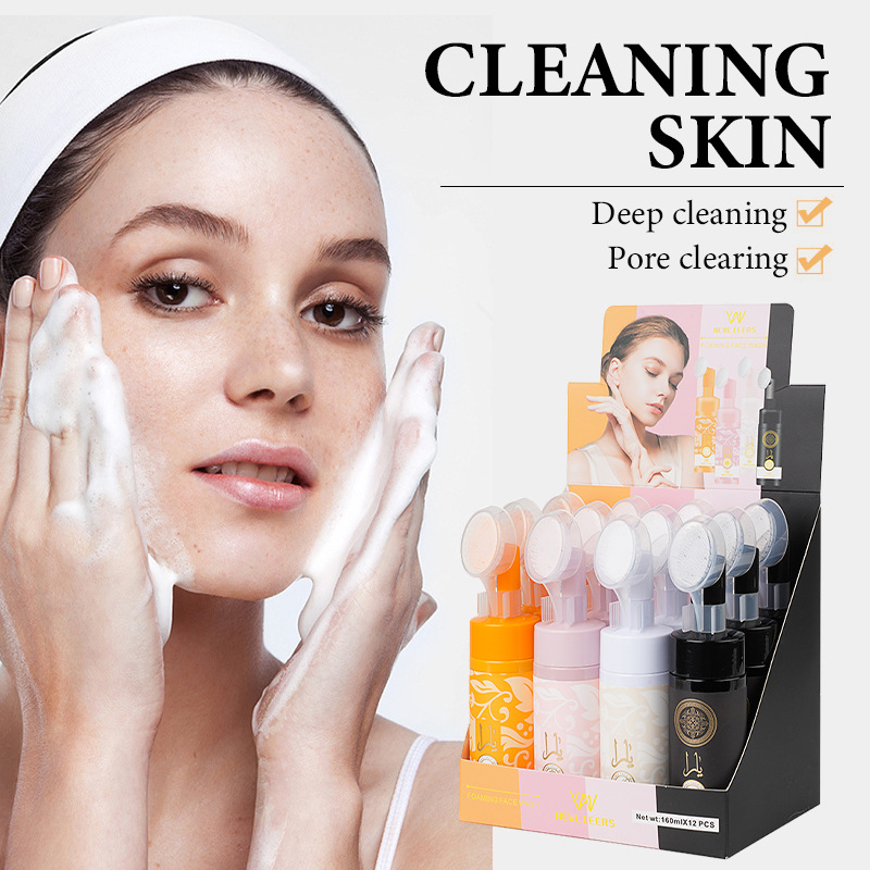 Cross-border FACE WASH Gentle Moisturizing Cleansing Mousse Deep Cleansing Oil Control Foam Facial Cleanser with Brush Head