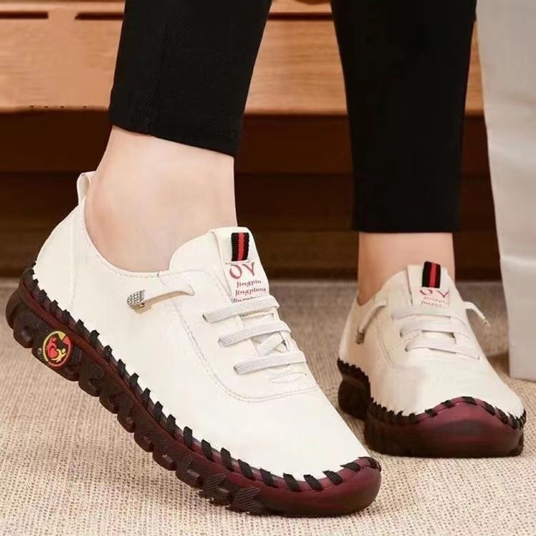 Zapatos planos de moda en liquidación, con suela suave, cosidos a mano, mocasines casuales sin cordones para mujer, talla grande, de exportación. image 3