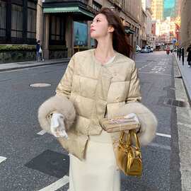 现货！（新标带检）人丝提花新中式圆领狐狸毛贵气优雅羽绒服女