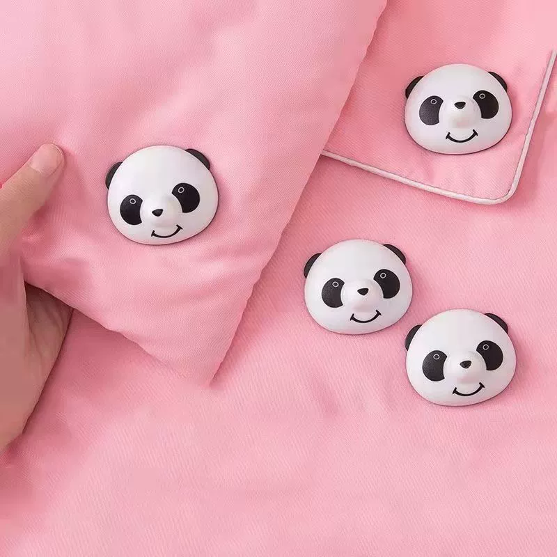 Duvet cover, clips included