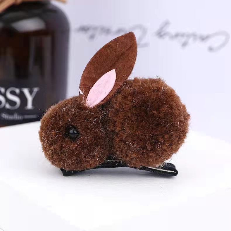 Brown rabbit, hairgrip