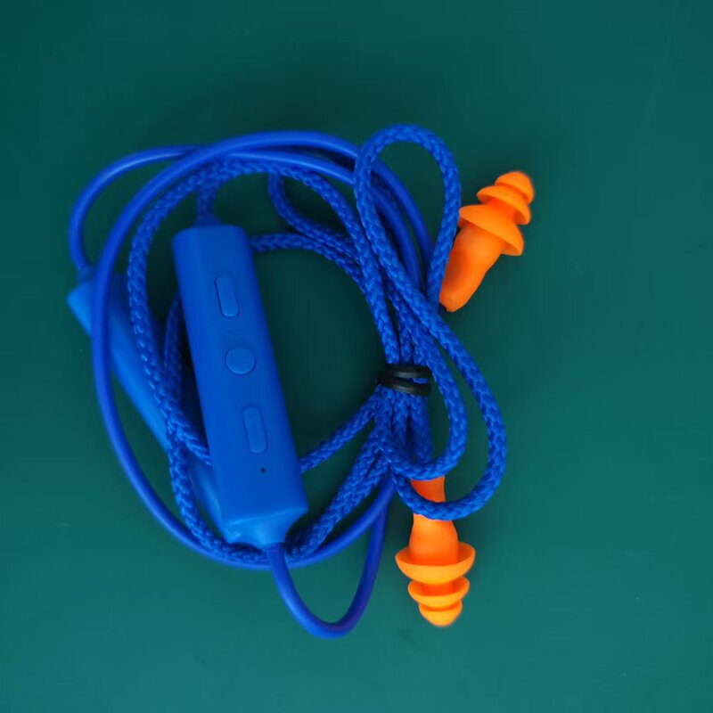 首を掛けてイヤホンの線のbluetoothの有線の低音の高清の通話を掛けます。|undefined
