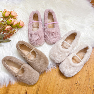 2025 Autumn and Winter Girls' Cotton Shoes Stuffed Shoes Warm Plush Fur Shoes One-Step Soft Sole Easiest for Match Western Style Shoes