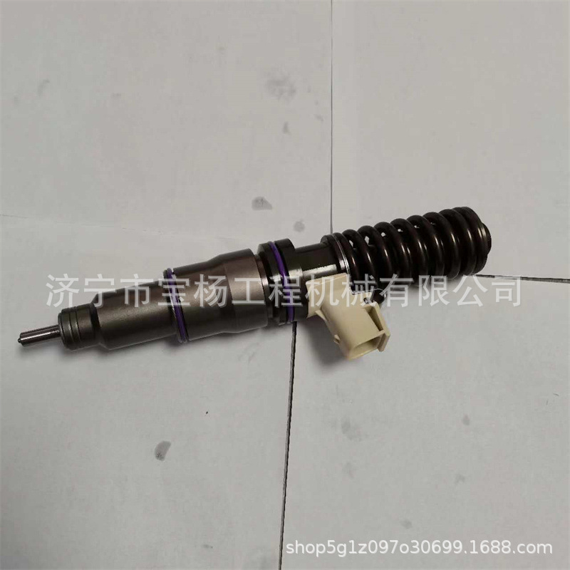8503263喷油器总成3.18-4D柴油发动机高压共轨喷油嘴喷射器