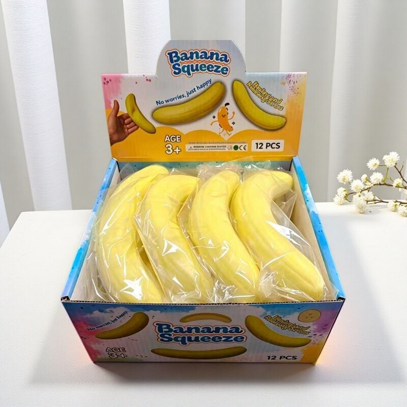 Soft, Realistic Banana Pulp Slow-Rebound Squeeze Toy with a Moist, Soft Texture, Stress-Relief Toy, Popular Online Hit