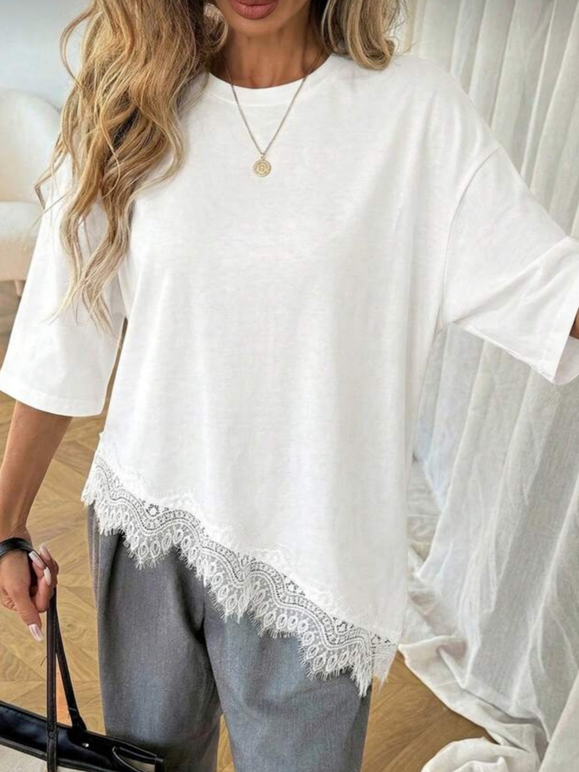 lace T-shirt